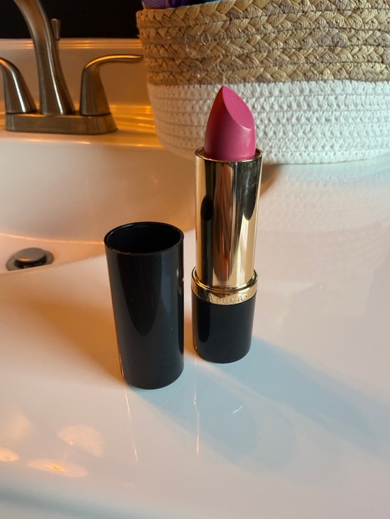 Elizabeth Arden Other - Elizabeth Arden Ceramide Ultra Lipstick Peony 20 lip stick black tube discont.